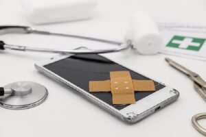 quanto custa o conserto de celular que caiu na água