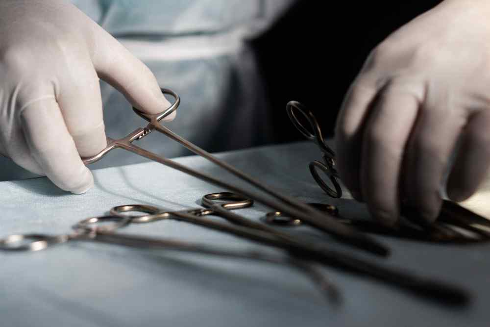 Tesouras cirúrgicas